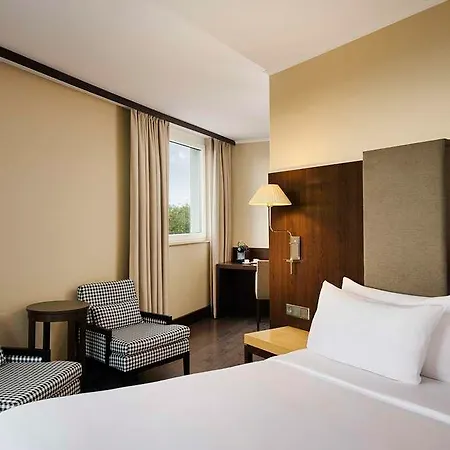 Nh Stuttgart Airport Hotel