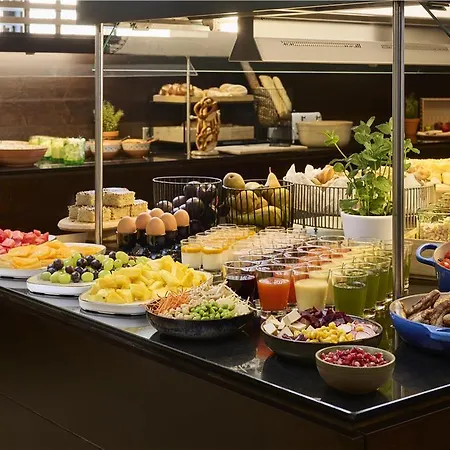 Nh Stuttgart Airport *