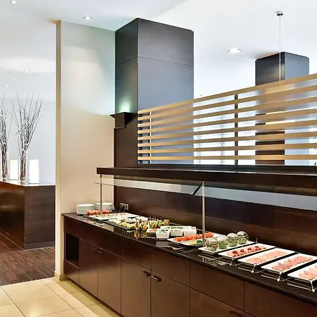 Nh Stuttgart Airport *