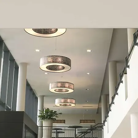 Nh Stuttgart Airport *