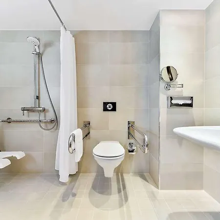 Hotel Nh Stuttgart Airport *